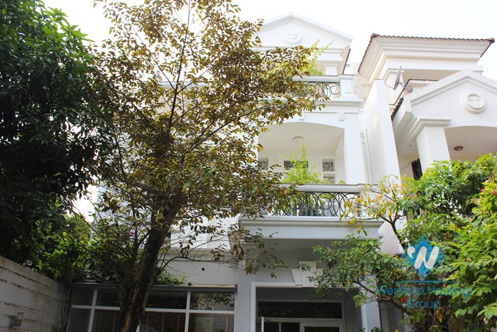 High quality villa for rent in Ciputra, Tay Ho, Hanoi. The land area is 320 sqm, three floors. Price for rent 3700 USD/month